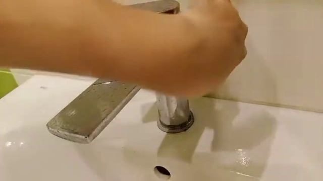 Супер быстрый способ почистить смеситель смотреть онлайн