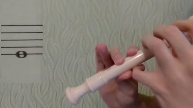 Как играть на блокфлейте - основы игры (Аппликатура, основные ноты) . смотреть онлайн