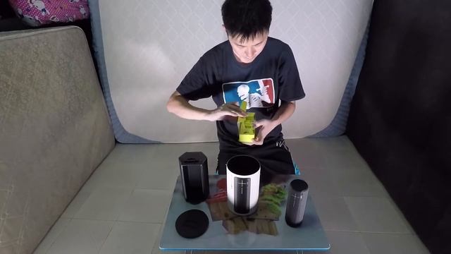 Unbox - Logitech Ultimate Ears Boom 2 Black Phantom Speaker смотреть онлайн