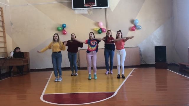 Поздравление танец на 8 марта (флешмоб) смотреть онлайн