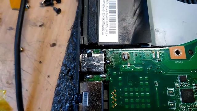 Ремонт ноутбука Asus. О том как не надо делать. Быдлосервис. смотреть онлайн