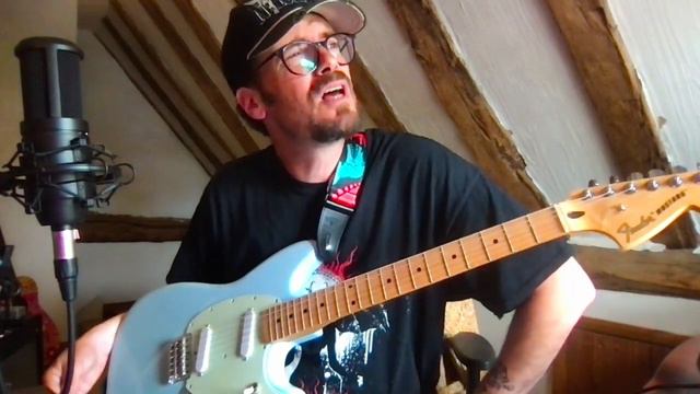 Fender Player Mustang Review смотреть онлайн