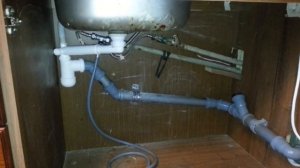 Монтаж посудомоечной машины в малогабаритной кухне