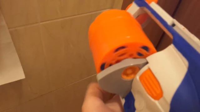 Обзор пистолета Nerf strongarm смотреть онлайн