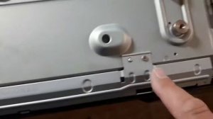 Как убрать белые пятна на экране тв LG 42LF652V