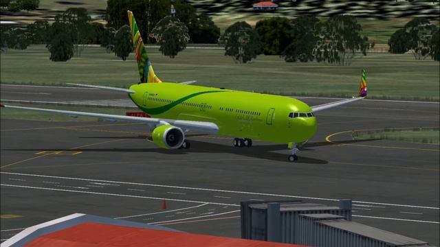 BOEING 767-332W LANDING AT JUAN SANTAMARIA AIRPORT SAN JOSE COSTA RICA смотреть онлайн