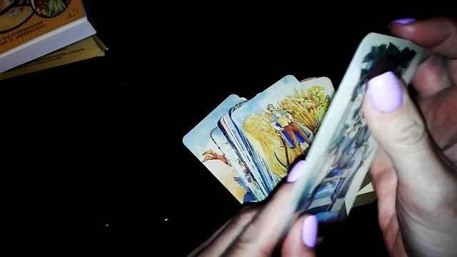 Обзор печатных издательств карт таро. Мой рейтинг, третье место часть первая. Llewellyn смотреть онлайн