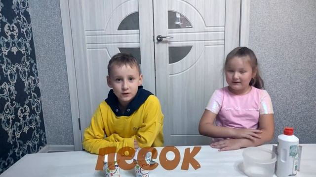 ШОК! КИНЕТИЧЕСКИЙ ПЕСОК из СОДЫ и Пластилин ПЛЕЙ-ДО в домашних условиях!?? смотреть онлайн