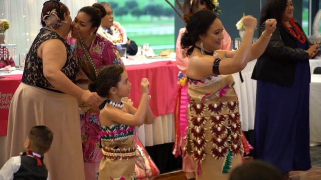 Chanel 'Aipolo 1st Birthday - Ta'olunga Famili Fa'e смотреть онлайн