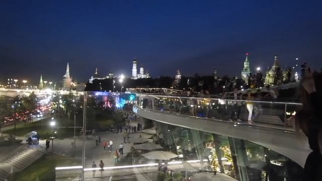 МОСКВА | ЗАРЯДЬЕ - заряжаю батарейки  - Vlog.