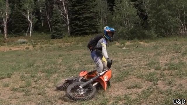 Beautiful Girls on Dirt Bike | Extreme Girls with Extreme Bike [HD] смотреть онлайн