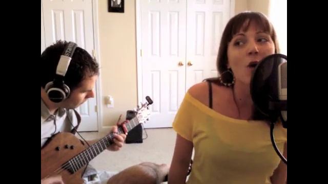Lady Gaga's Poker Face (acoustic guitar, complete with faces!) смотреть онлайн