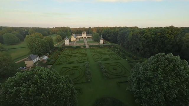 🔴 Star Interior | Юбер де Живанши: замок - музей | Givenchy Hometour