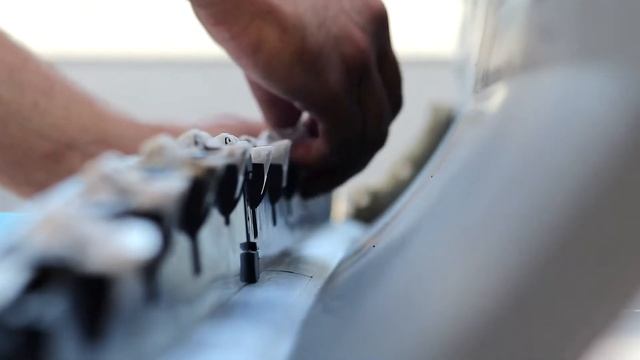 Mercedes-Benz CLS - оклейка виниловой пленкой - BroDrift Car Wrapping смотреть онлайн