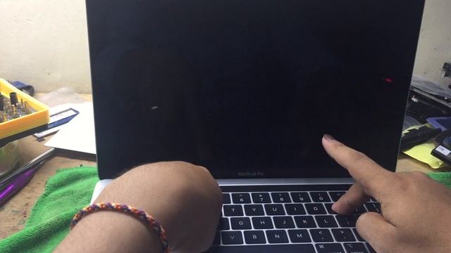 Reset SMC Macbook Pro 2018 A1989 смотреть онлайн