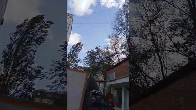 как начинается ураган Махачкале(1) смотреть онлайн