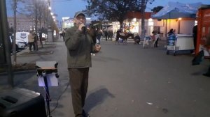 А ПОМИРАТЬ НАМ РАНОВАТО!/ИСПОЛНЯЕТ ВАДИМ ЗАХАРЕВСКИЙ/ САД ШЕВЧЕНКО ХАРЬКОВ ОКТЯБРЬ 2020