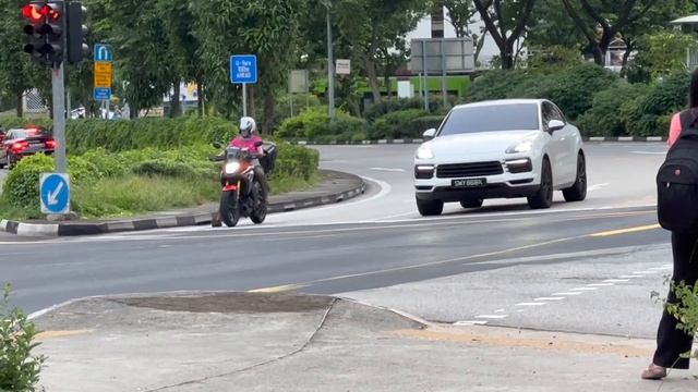 СКОЛЬКО стоит КУПИТЬ МАШИНУ в СИНГАПУРЕ 2022 | КАК купить и зарегистрировать авто | ШТРАФЫ | НАЛОГИ смотреть онлайн