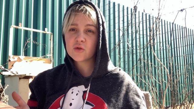 Из города в деревню. Строю сама курятник часть 2 смотреть онлайн
