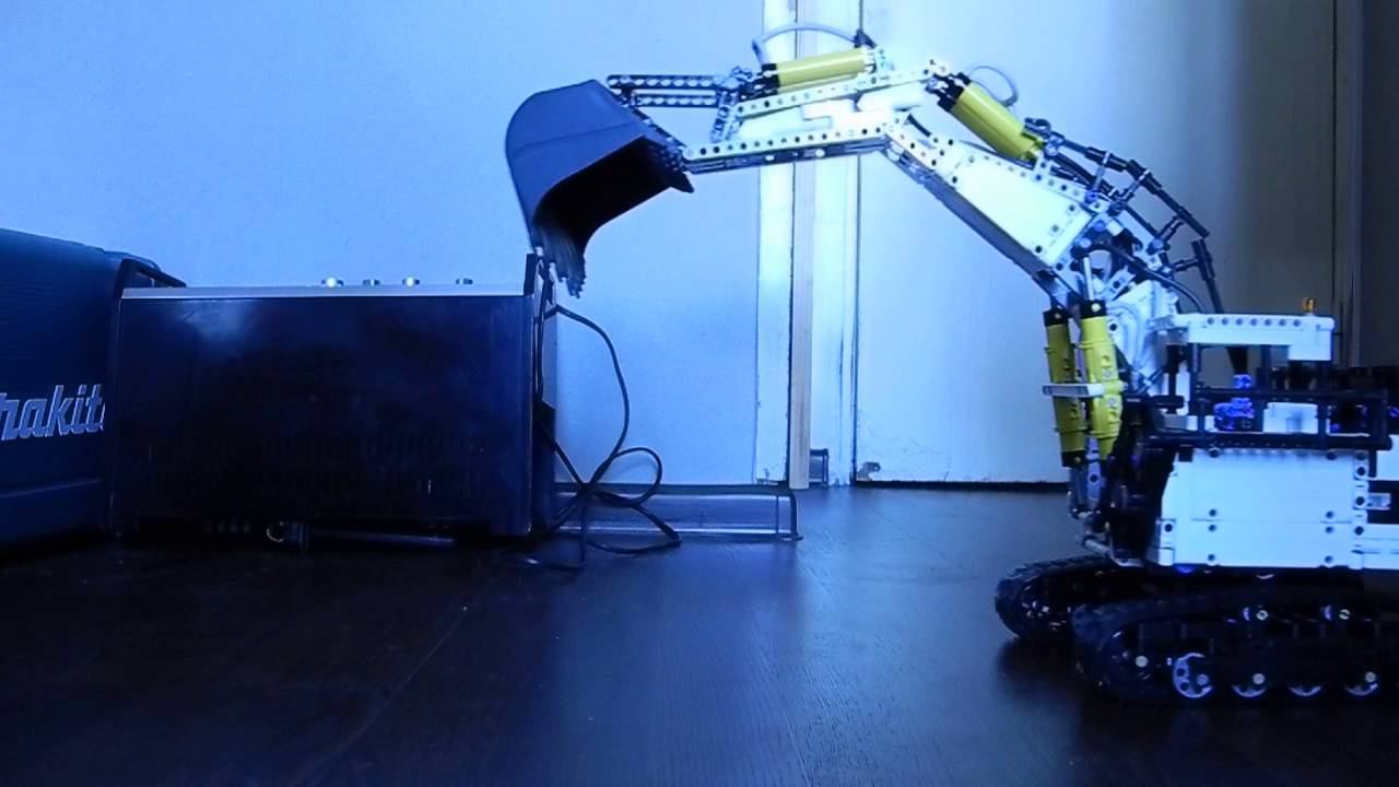 Lego Liebherr  R 9350 MOC