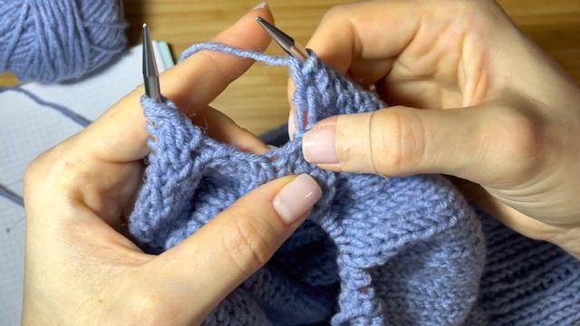 Свитер регланом сверху. Часть 3. Рукава смотреть онлайн