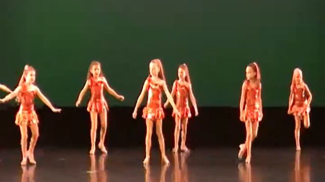 2011 Ballet recital "Hit Me Up" Kalie смотреть онлайн