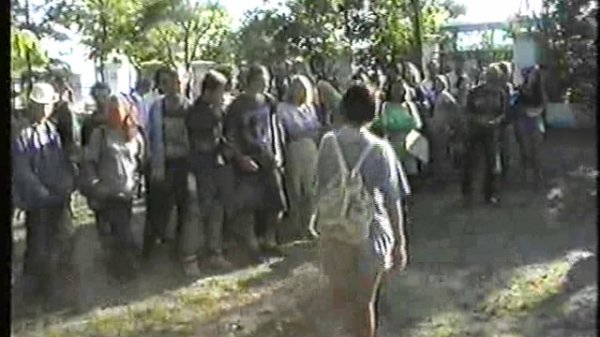 Утренняя линейка 2 курса (Крым, 1997)