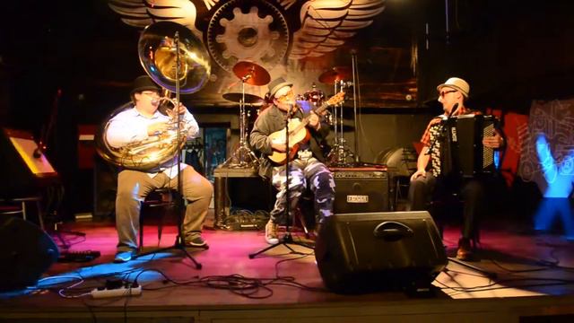 НОСОРОГОВ и Ко. Розовый пончик смотреть онлайн