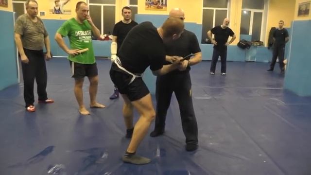 Валерий Крючков С А О Стрела Противодействие противнику, угрожающему ножом у г смотреть онлайн