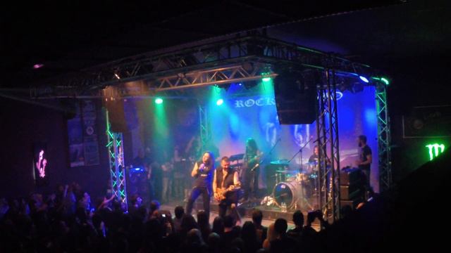 Rainbow In The Dark - Rock 'n' Roll Children with Sakis Tolis & Bob Katsionis смотреть онлайн