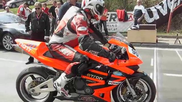 Der Start beim Bergrennen Landshaag 2009 смотреть онлайн