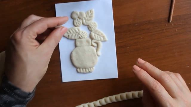 Поделки из соленого теста своими руками. Ваза с цветами. смотреть онлайн