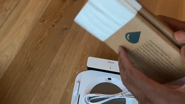 IRobot Braava Jet M6 Robot Mop UNBOXING