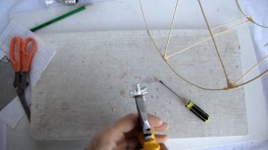 замена контактной СВАРКЕ, при сборке абажуров для торшера из проволоки с последующей покраской