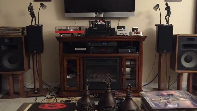 NAD 3020 with klipsch Heresy 2 смотреть онлайн