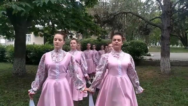 ДЕНЬ НАРОДНОГО ЕДИНСТВА 2020 ТАНЦУЮТ ВСЕ смотреть онлайн