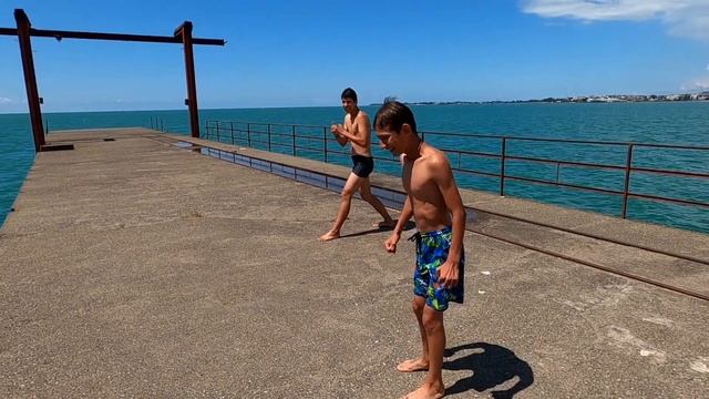 Сухум-Тур, Абхазия 2022. 3 часть смотреть онлайн