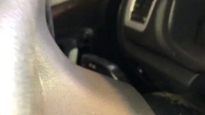 Как снять подушку руля на автомобиле Skoda Fabia