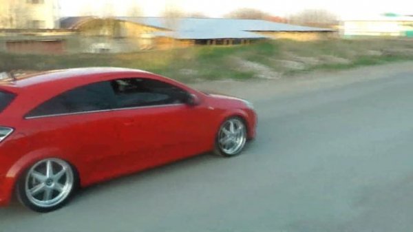 Opel Astra H GTC 18` Wheels.mp4