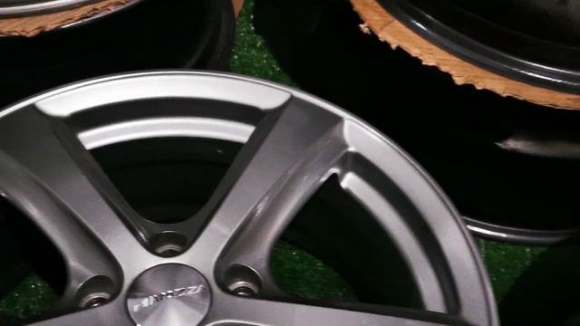 Литые диски R-17 Enkei Rivazza 5x1143