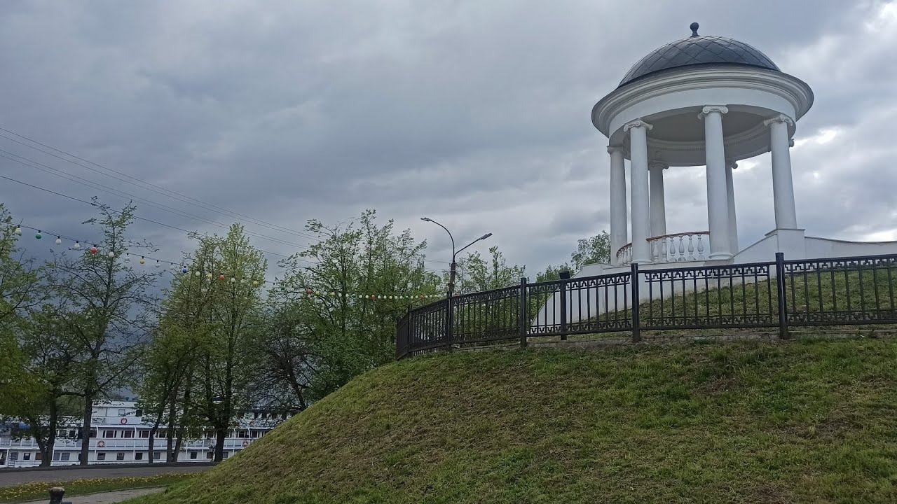 Обзорная экскурсия по Костроме. Иван Сусанин, Юрий Долгорукий и Красавица Волга. смотреть онлайн