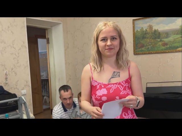 ГОСТИ ИЗ МОСКВЫ , ПРИВЕЗЛИ ВСЕМ ПОДАРКИ . ВЕРНУЛИСЬ АЛИНА И АНТОН ) 22.05.24. смотреть онлайн