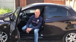 Mazda 2  малоизвестная, но очень достойная .