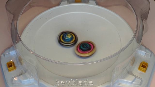 Какие Комбо у Чемпионов? / WBO Beyblade Tournament / Kei VS Tahoor / Beyblade Burst Combo смотреть онлайн