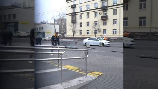 Вот что будет если случайно найдеш телефон смотреть онлайн