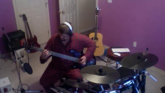 Bass Player? смотреть онлайн
