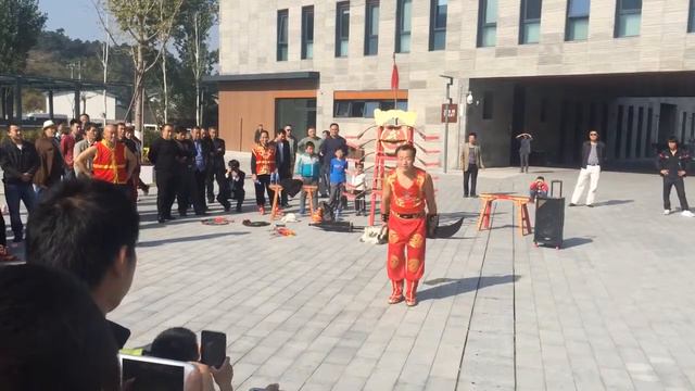 Покруче китаец и две гири смотреть онлайн