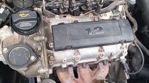 Фабия 1.2 htp мотор троит по утрам нашёл причину . Лопнутый выпускной коллектор .