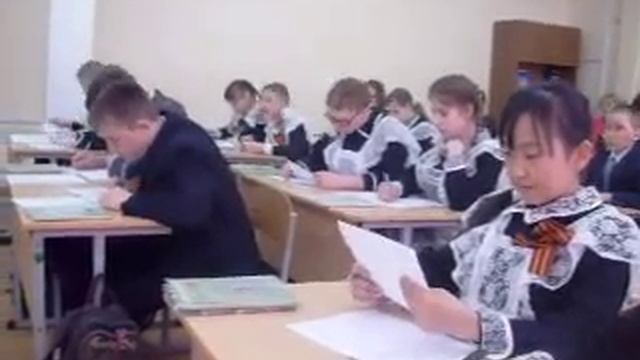 Фрагмент урока "Выделение причастного оборота на письме" (актуализация знаний) смотреть онлайн