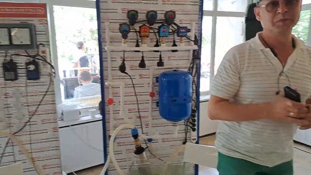 Сантехническое оборудование для дачи или дома смотреть онлайн